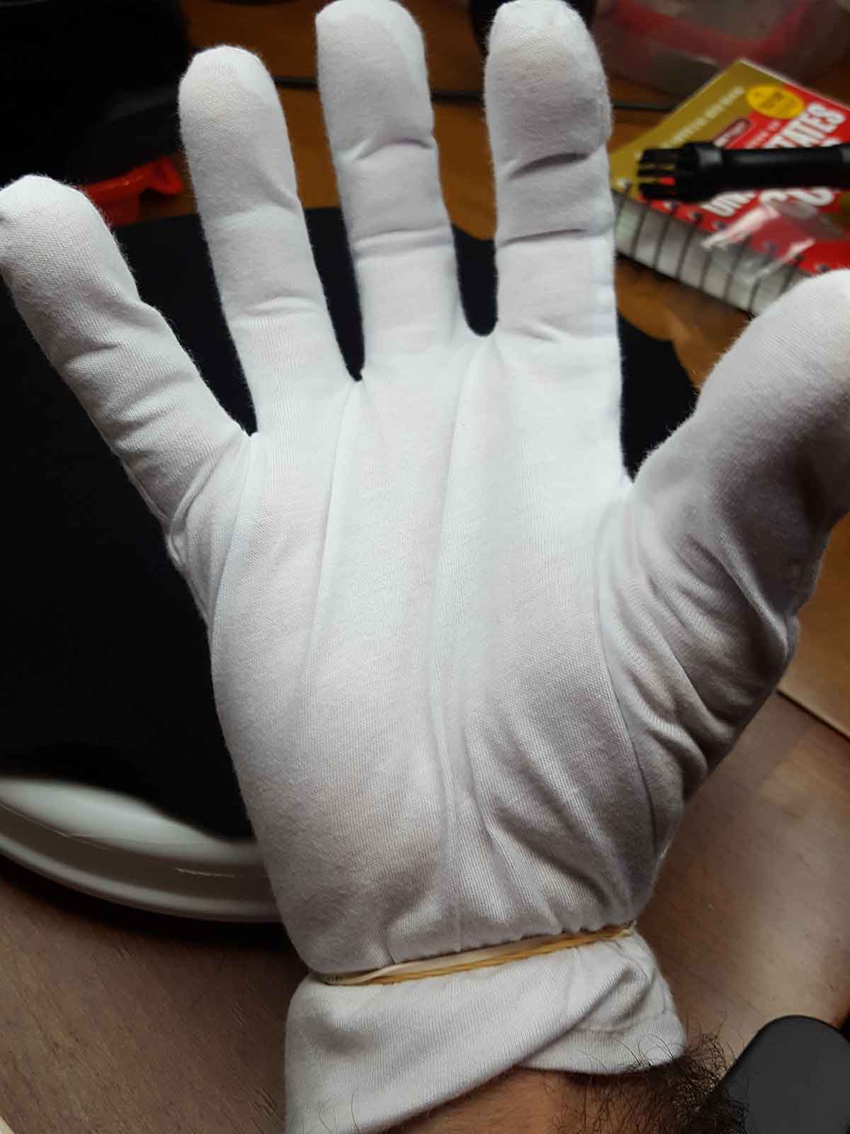 Gloves-For-Handling-Coins?